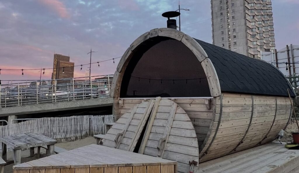 Gold membership Sea Scrub Sauna Kent wood fired sauna Macknade Faversham
